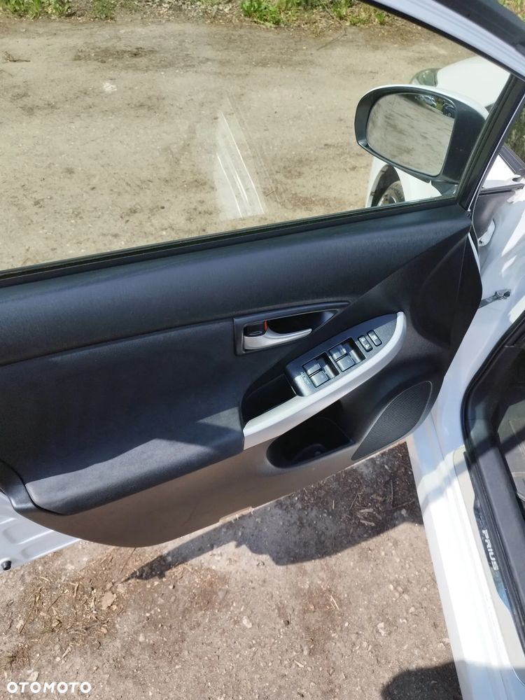 Toyota Prius 1.8 HSD Active - 7