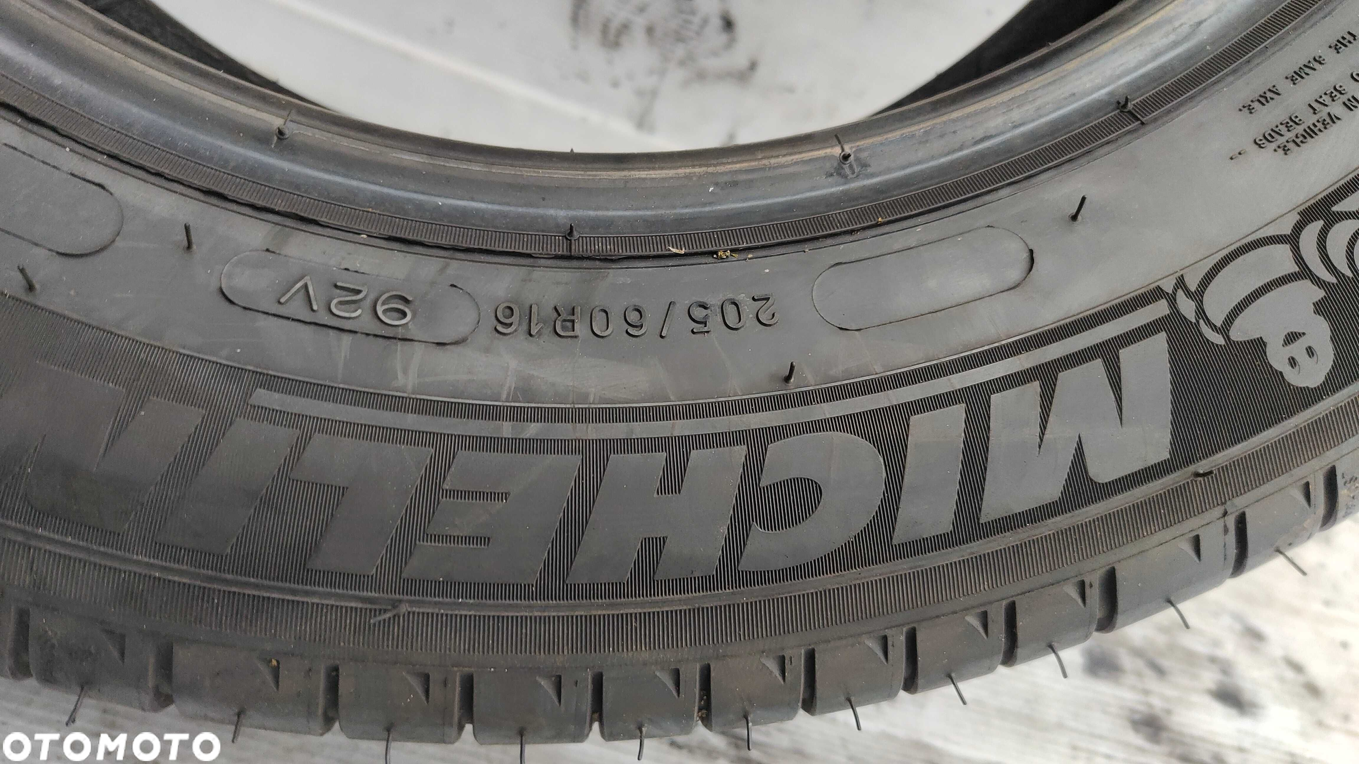 Opony Letnie 205/60/16 Michelin 2szt 8mm - 6