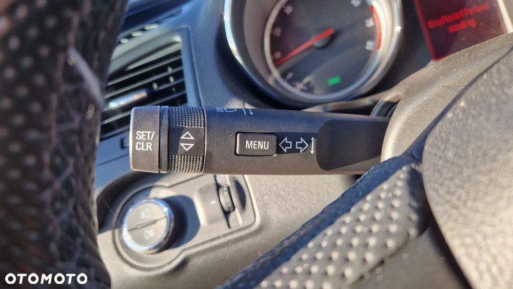 Opel Insignia 2.8 V6 Turbo 4x4 Automatik Cosmo - 10