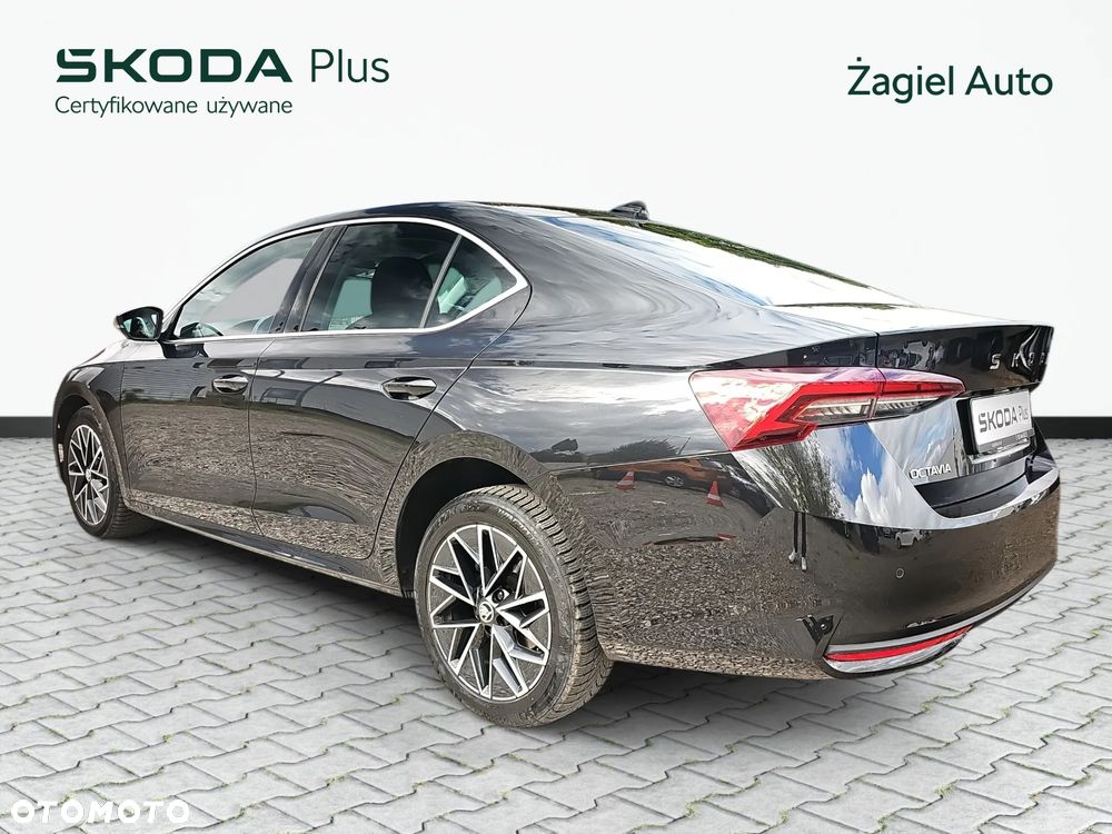 Skoda Octavia 2.0 TDI Selection DSG - 3