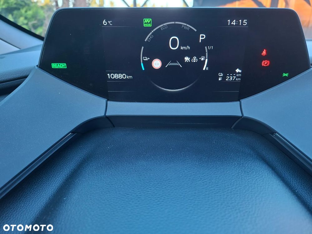 Toyota Prius 2.0 Hybrid Executive - 17