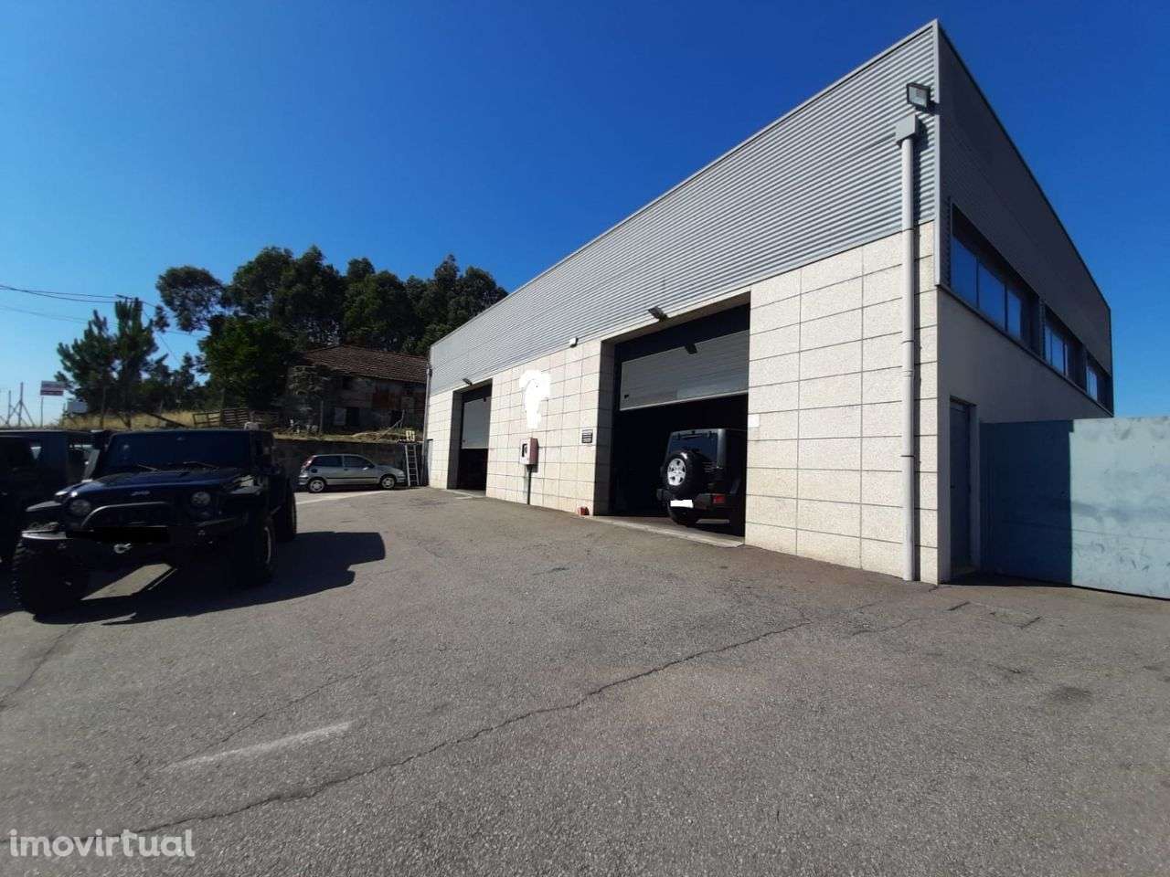 Vende Armazém Oldrões Penafiel - Grande imagem: 3/6