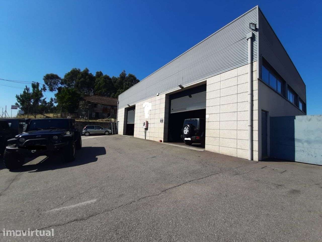 Vende Armazém Oldrões Penafiel - Grande imagem: 3/6