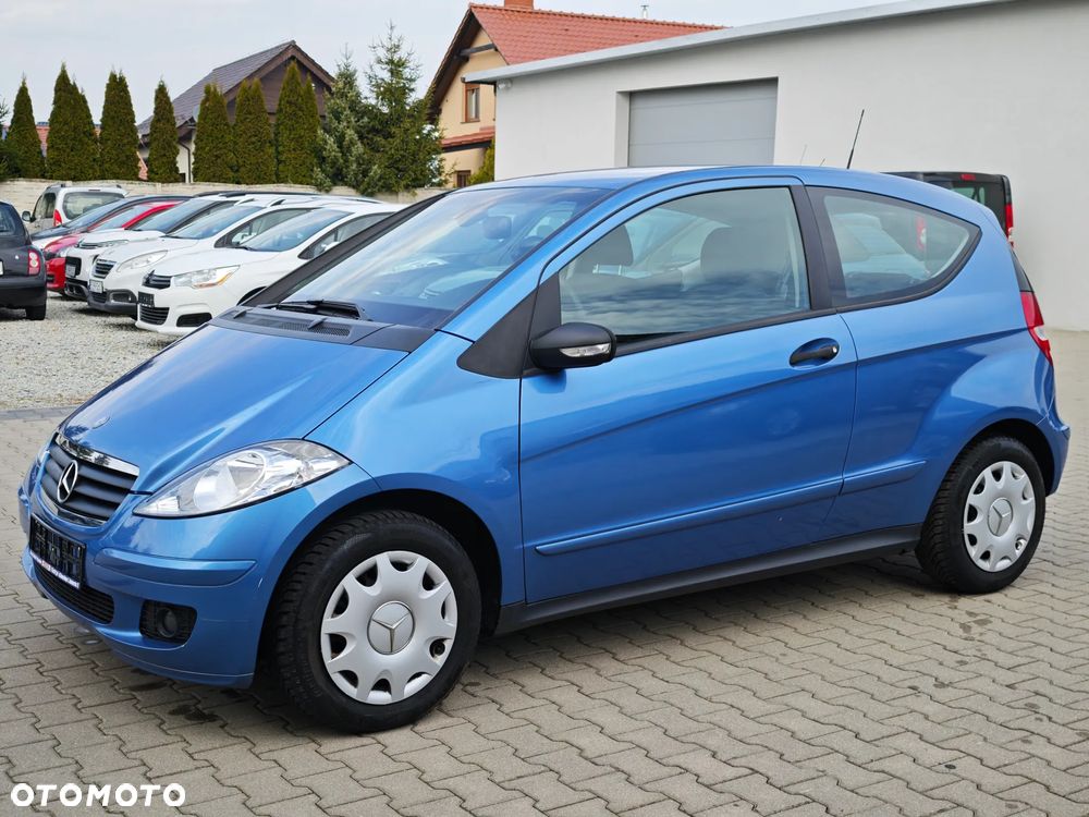 Mercedes-Benz Klasa A 150 Classic Edition 10 - 12