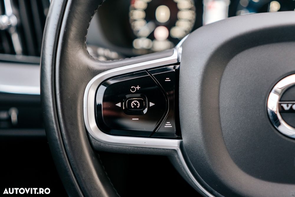 Volvo XC 60 D4 Geartronic Inscription - 18