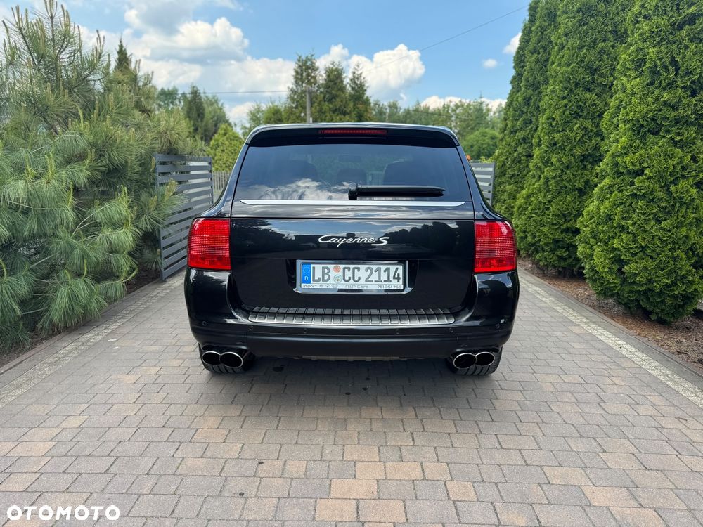 Porsche Cayenne - 10
