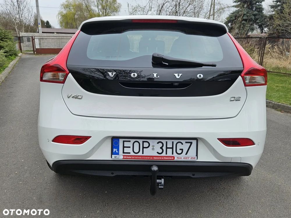 Volvo V40 D2 Momentum - 23