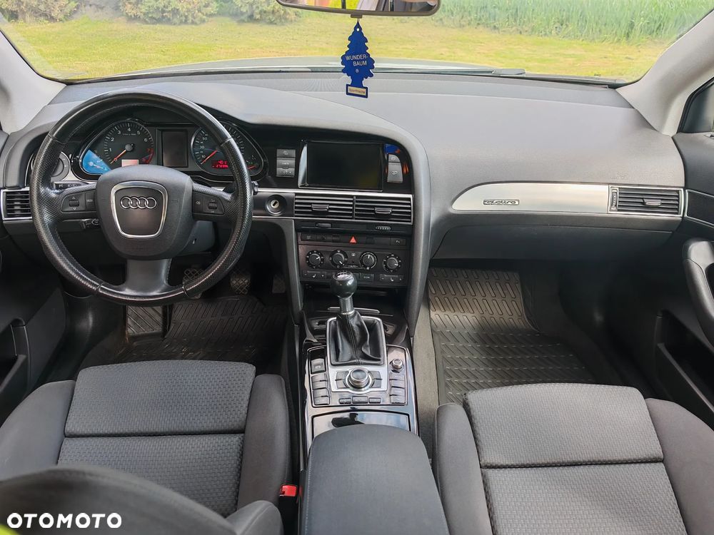 Audi A6 Avant 2.4 Quattro - 9