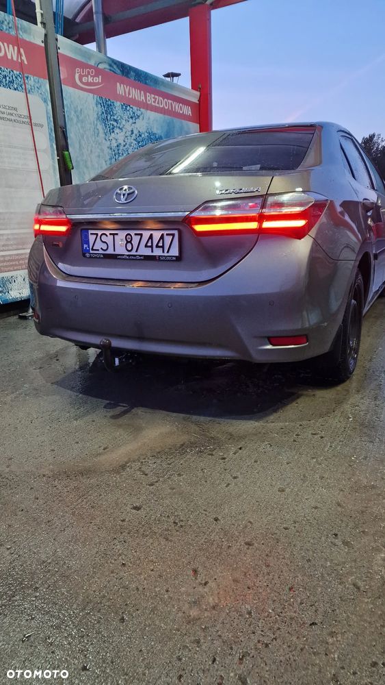 Toyota Corolla 1.6 Prestige - 2