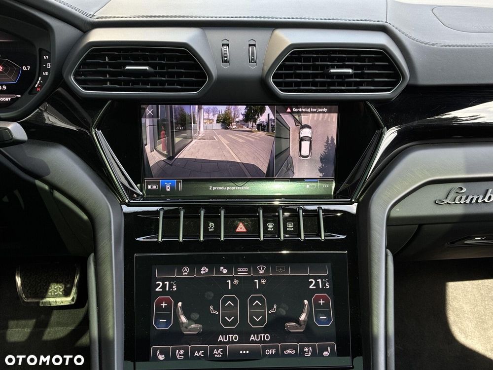 Lamborghini Urus - 15