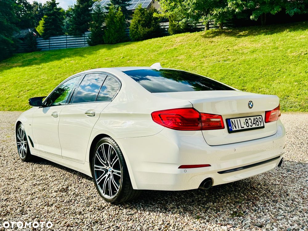BMW Seria 5 520d Eff.Dynamics Luxury Line sport - 8