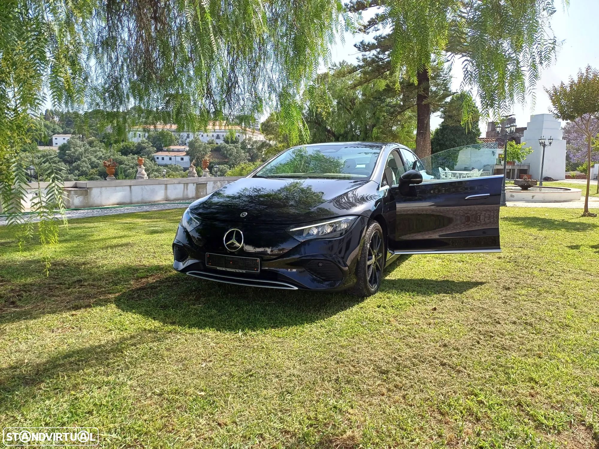 Mercedes-Benz EQE - 1