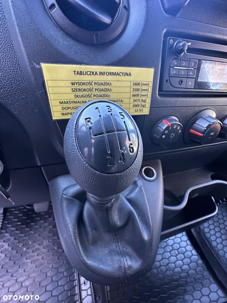 Renault Master - 25