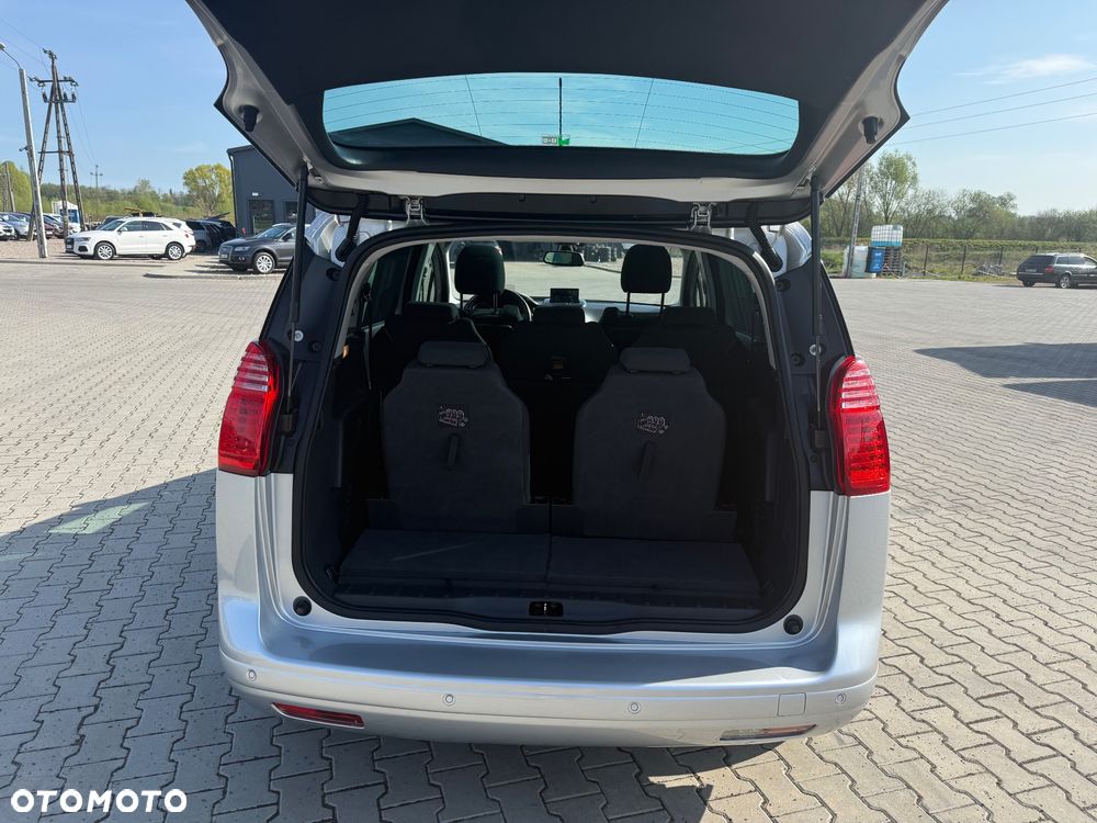 Peugeot 5008 2.0 HDi Allure 7os - 8