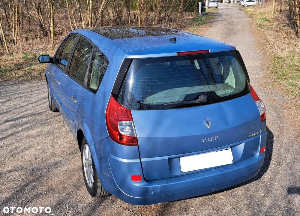Renault Scenic - 11