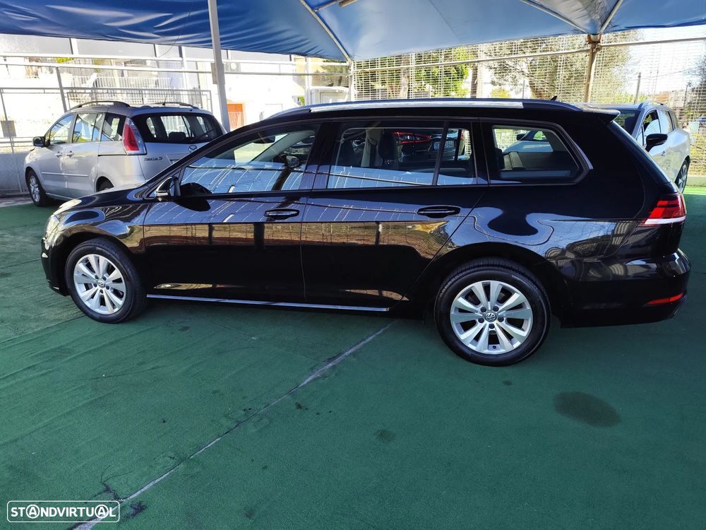 VW Golf Variant 1.6 TDi Confortline - 8