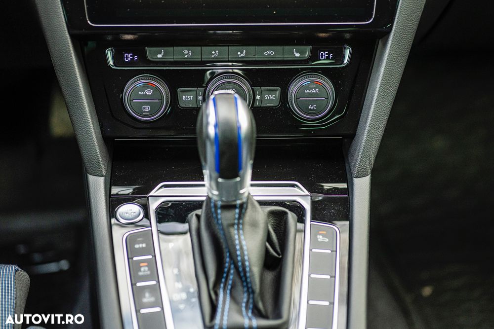 Volkswagen Passat Variant 1.4 TSI Plug-In-Hybrid DSG GTE - 21