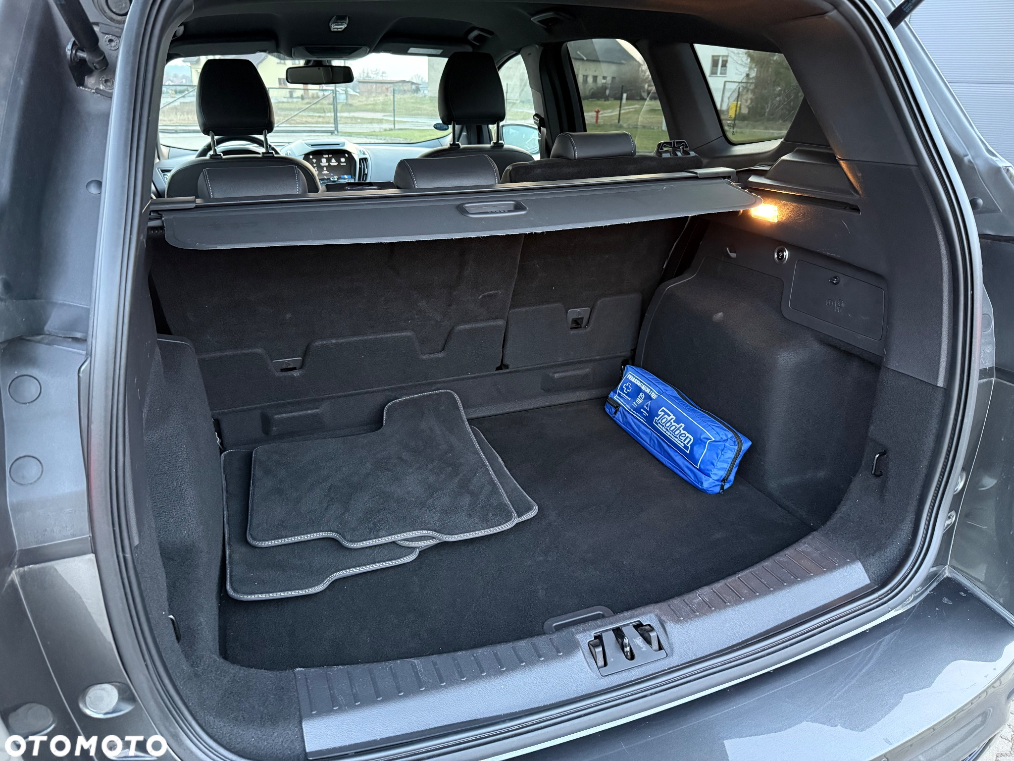 Ford Kuga 2.0 TDCi 4x4 ST-Line - 32