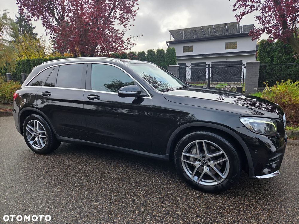 Mercedes-Benz GLC 250 d 4Matic 9G-TRONIC AMG Line - 16