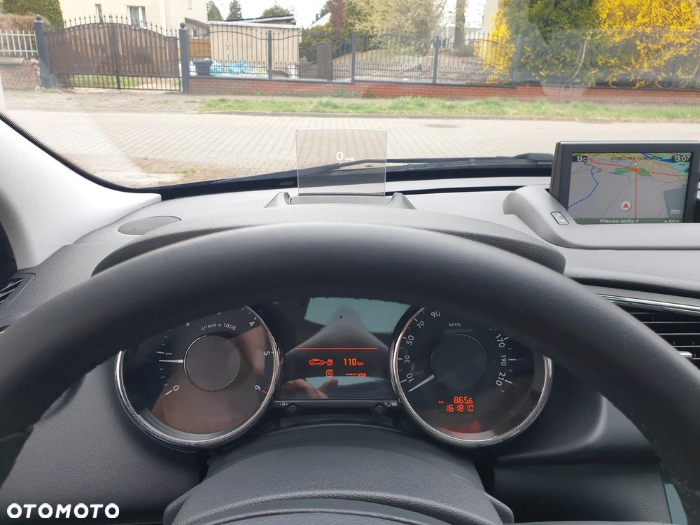Peugeot 3008 HDi 115 Allure - 21