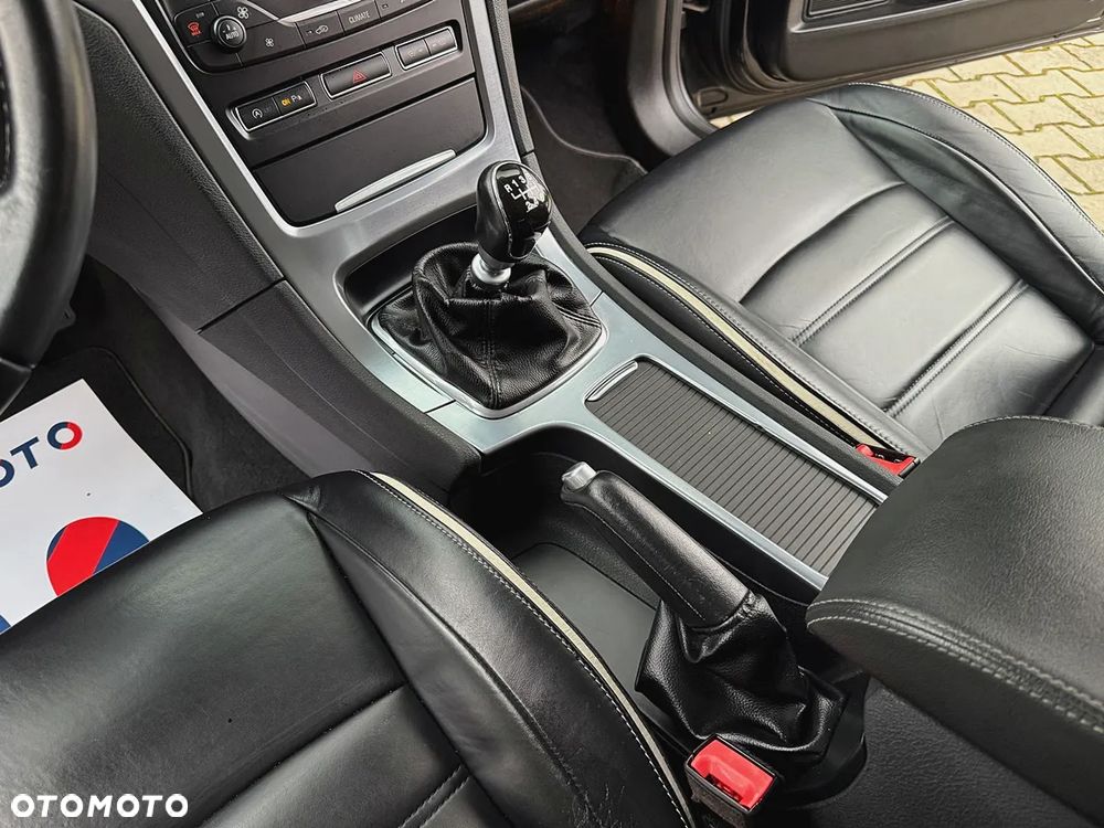 Ford Mondeo 1.6 TDCi Platinium X Plus (Titanium) - 34