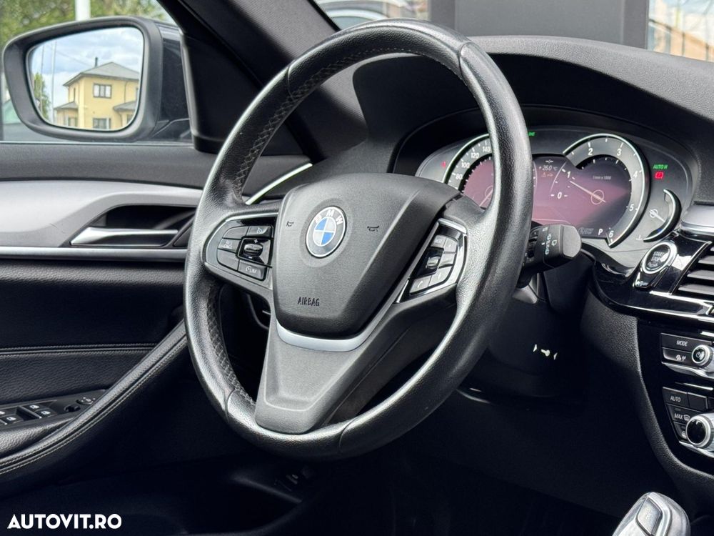 BMW Seria 5 - 10