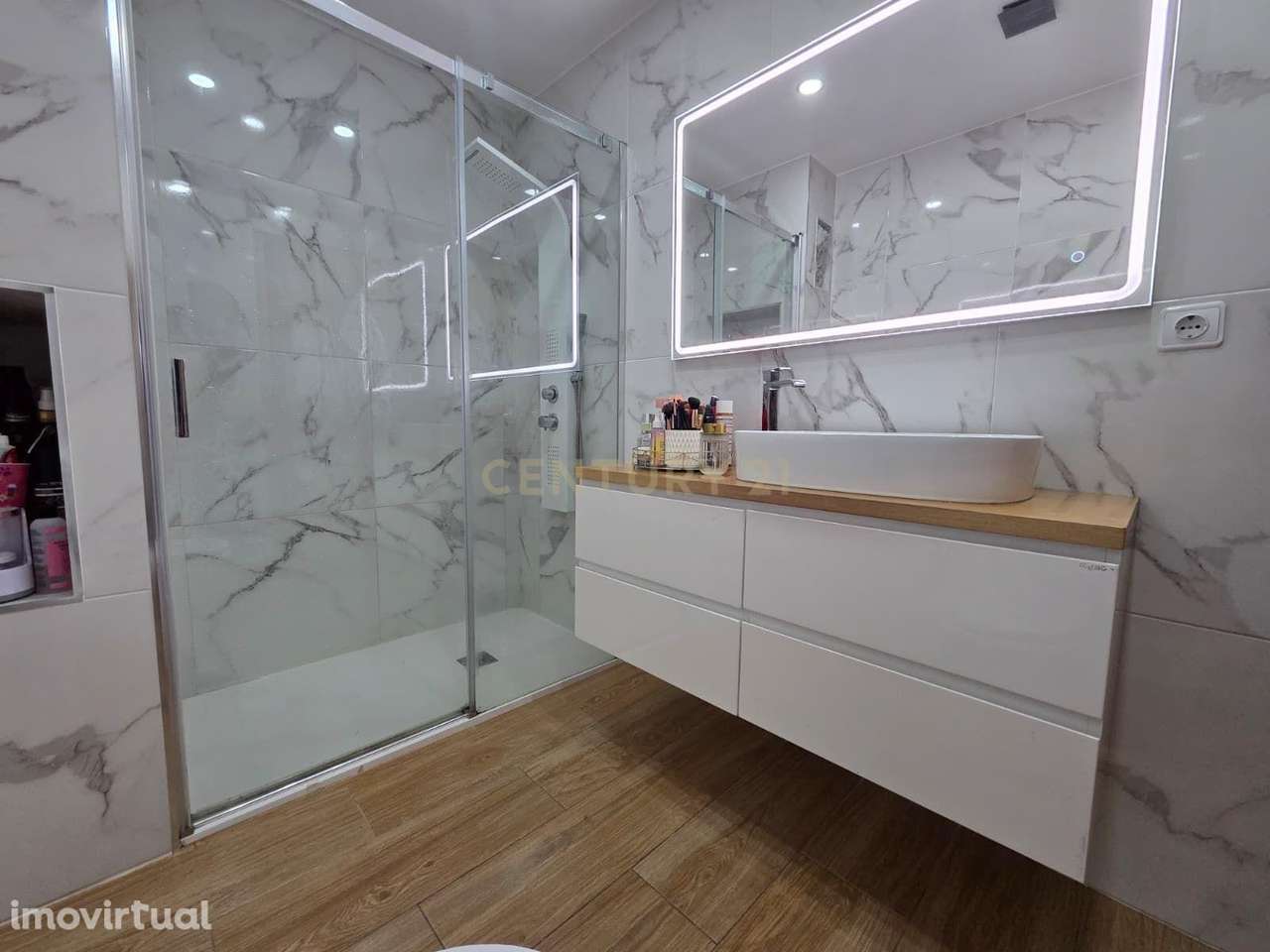 Apartamento T3 em Gondomar - S. Pedro da Cova - Grande imagem: 5/18