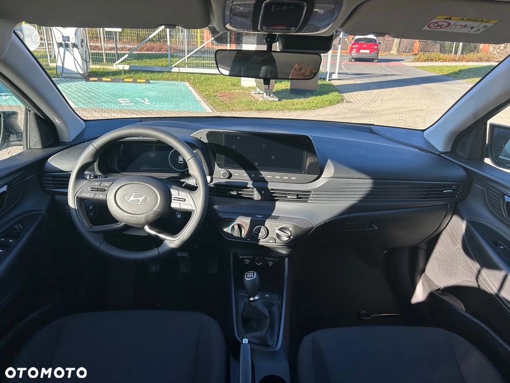 Hyundai i20 1.2 Pure - 10