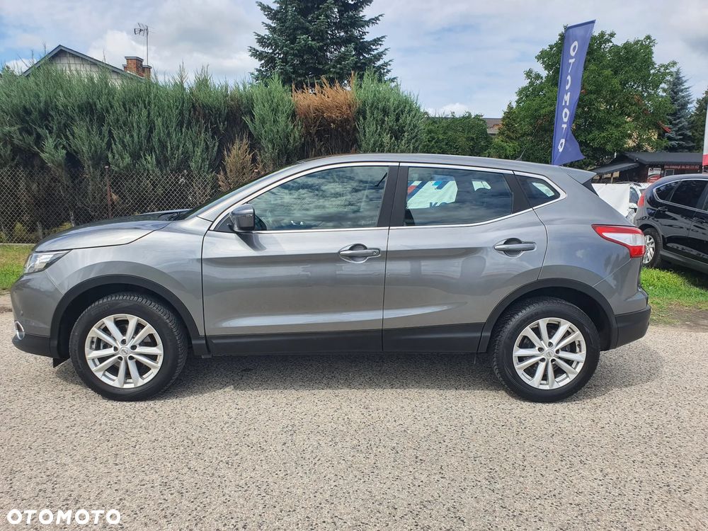 Nissan Qashqai 1.2 DIG-T N-Vision - 8