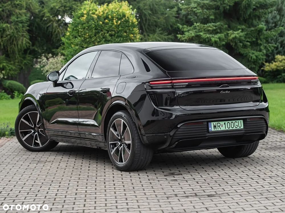 Porsche Macan - 9
