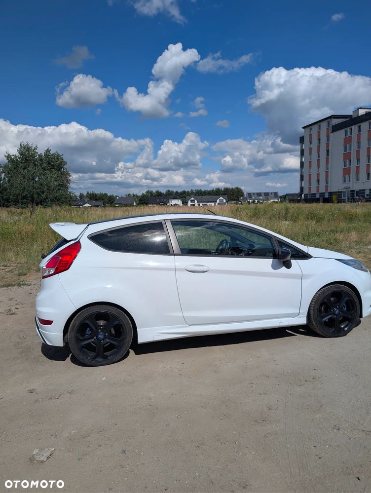 Ford Fiesta ST - 7