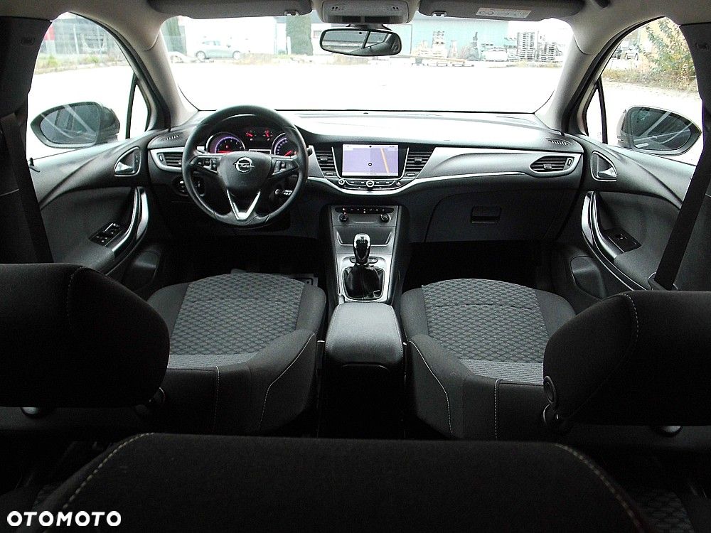 Opel Astra - 10