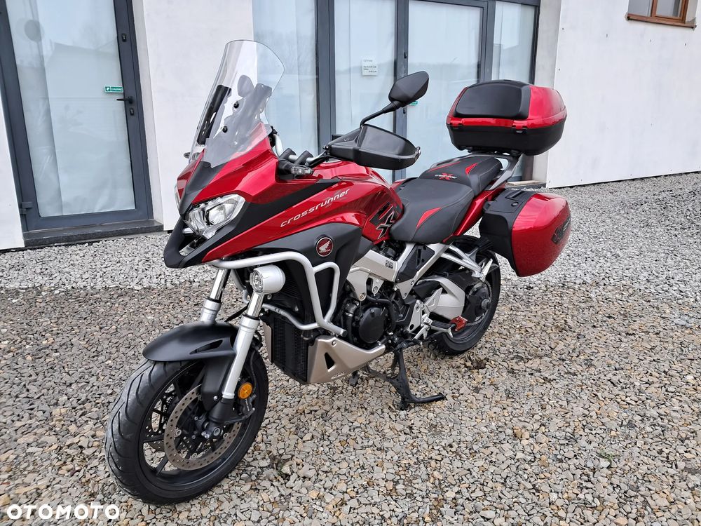 Honda VFR - 2
