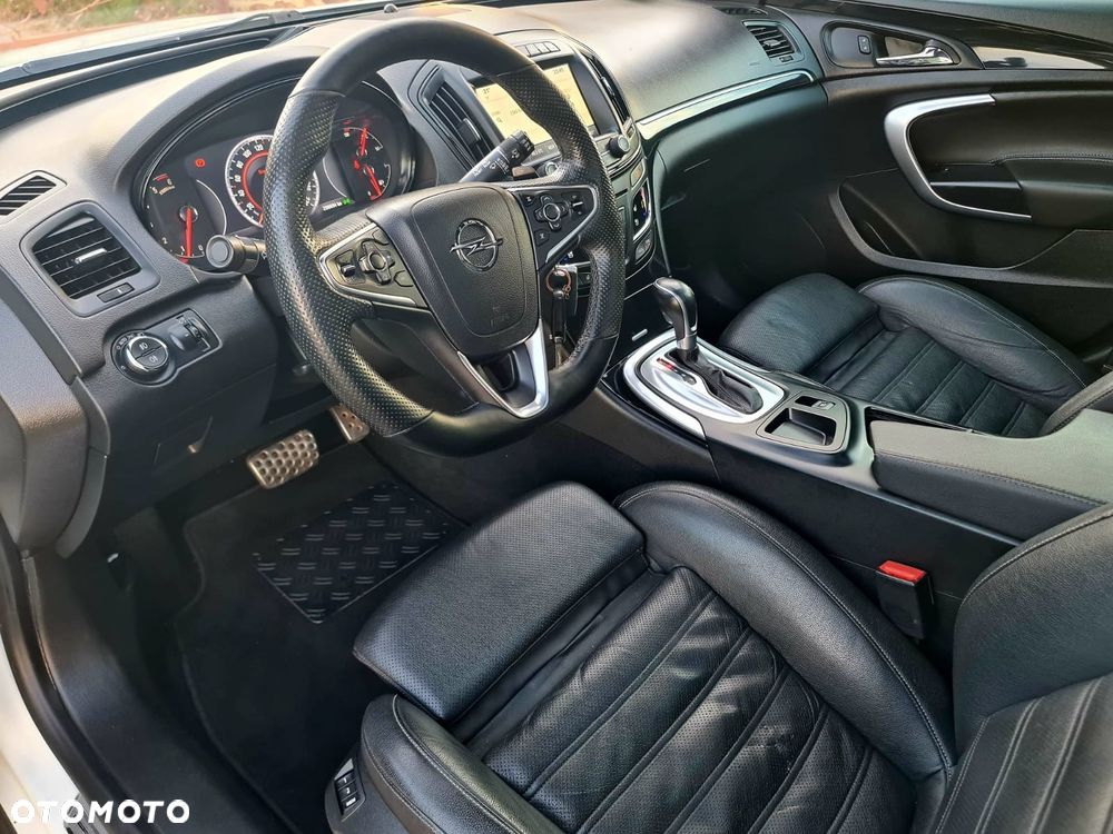 Opel Insignia 2.0 BiTurbo CDTI 4x4 Sport - 27