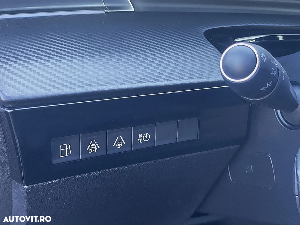 Peugeot 508 Plug-In Hybrid 225 e-EAT8 GT Pack - 13