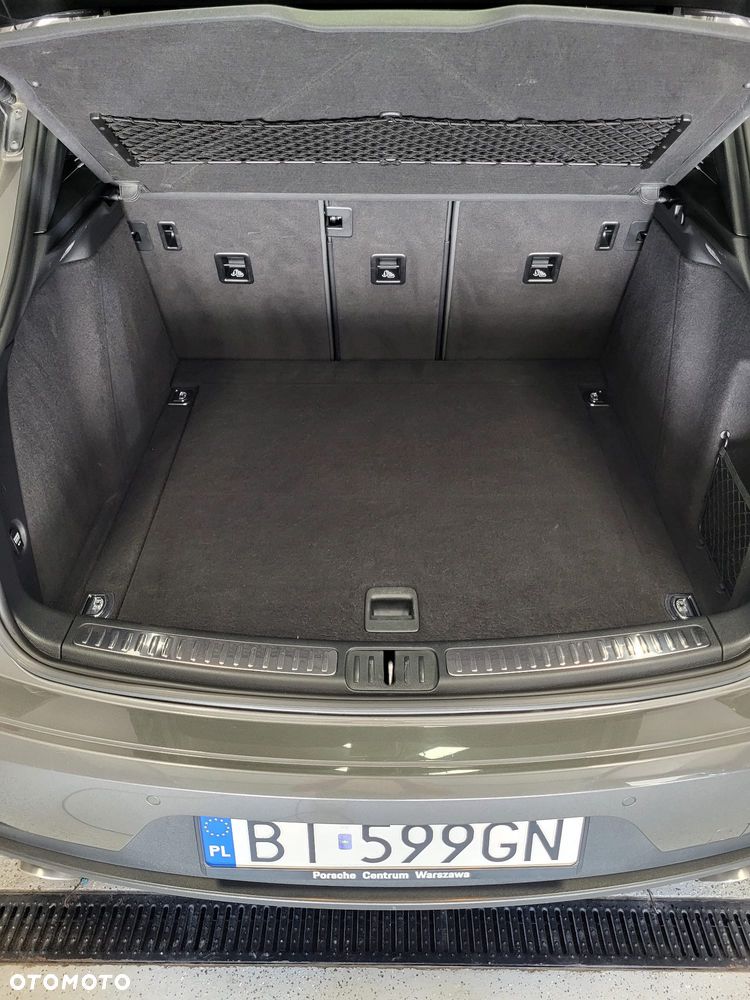 Porsche Macan S - 23