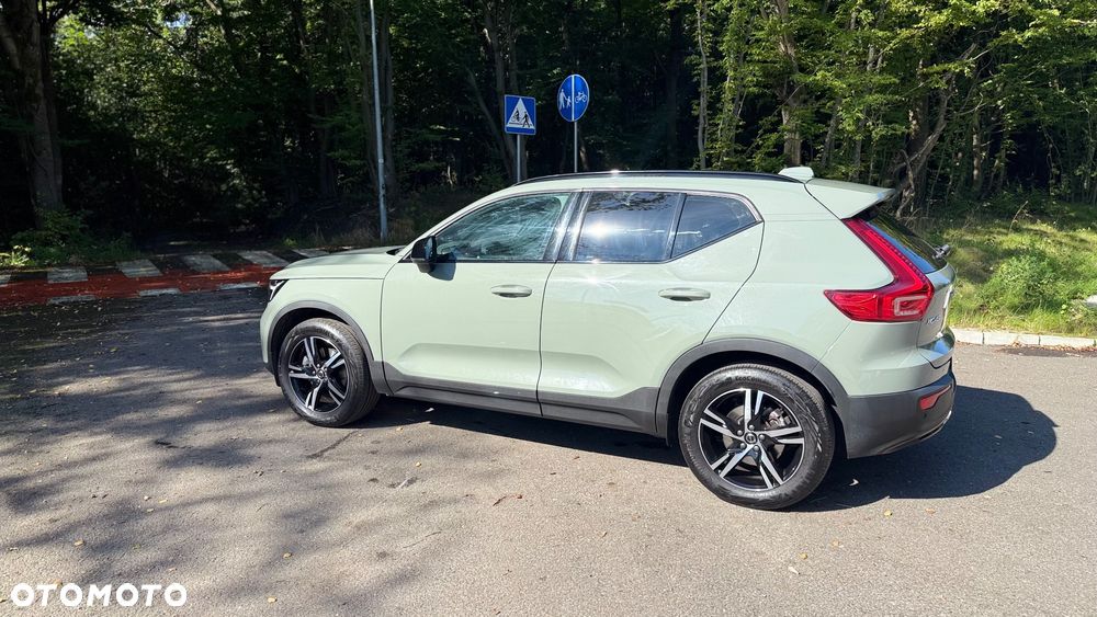 Volvo XC 40 B3 Plus Dark - 10