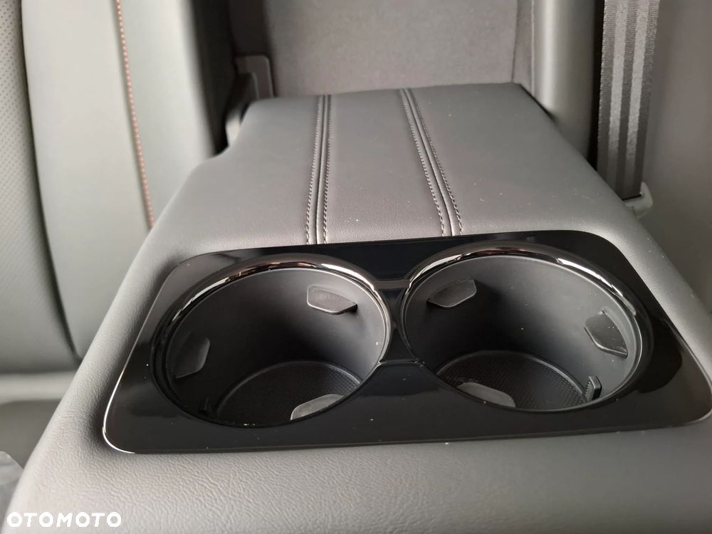 MG HS 1.5 T-GDI Exclusive DCT - 21