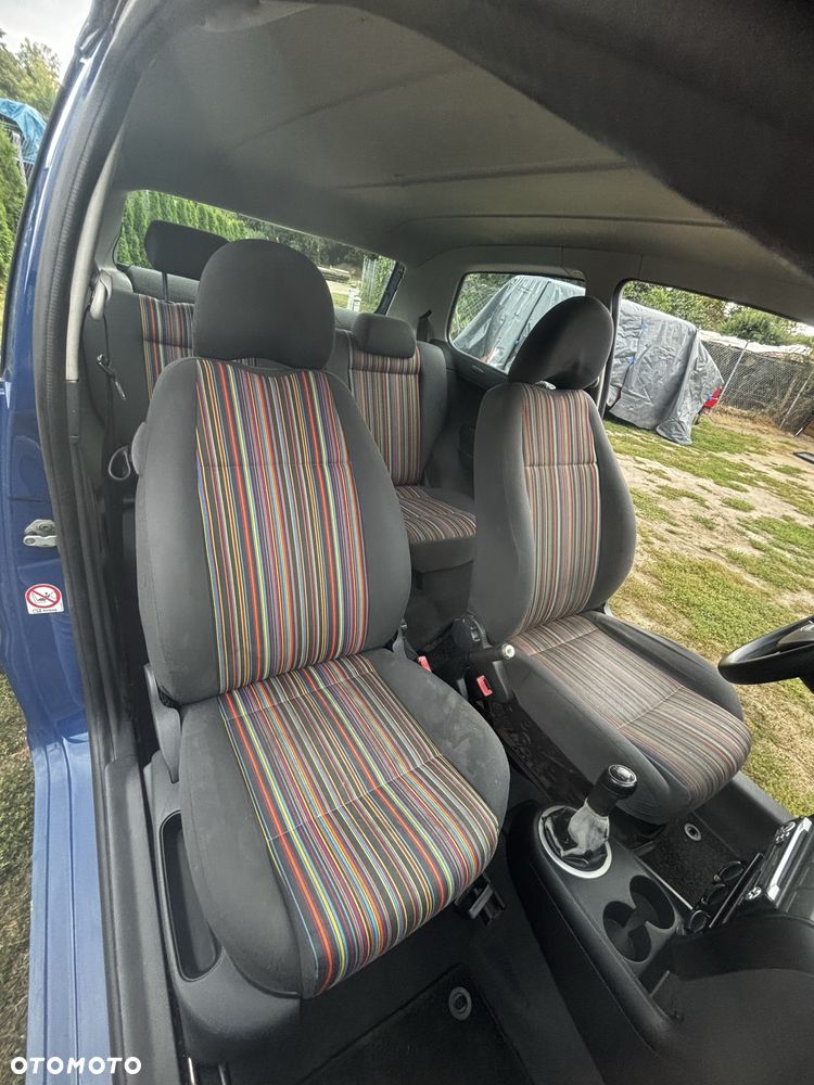 Volkswagen Fox - 5