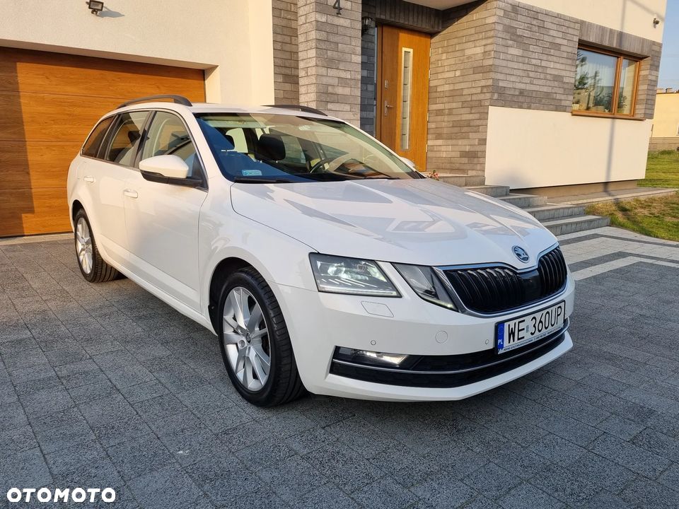 Skoda Octavia 2.0 TDI SCR Style DSG - 11