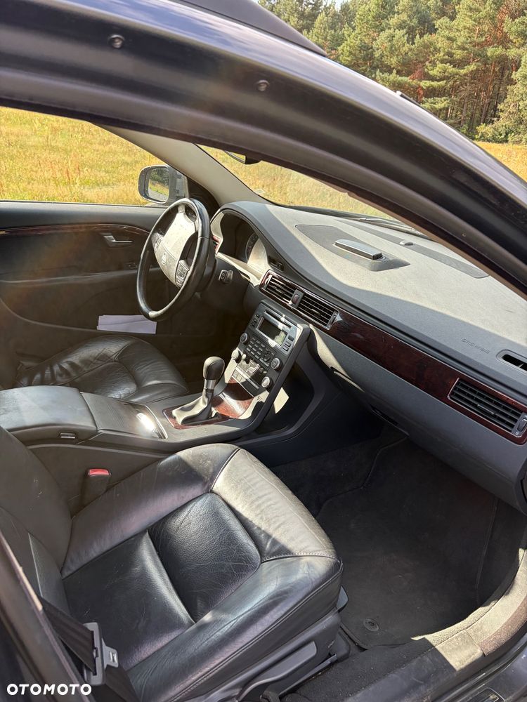 Volvo V70 2.0 Momentum - 6