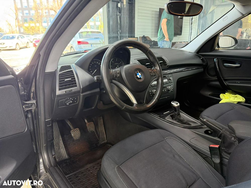 BMW Seria 1 118d - 15