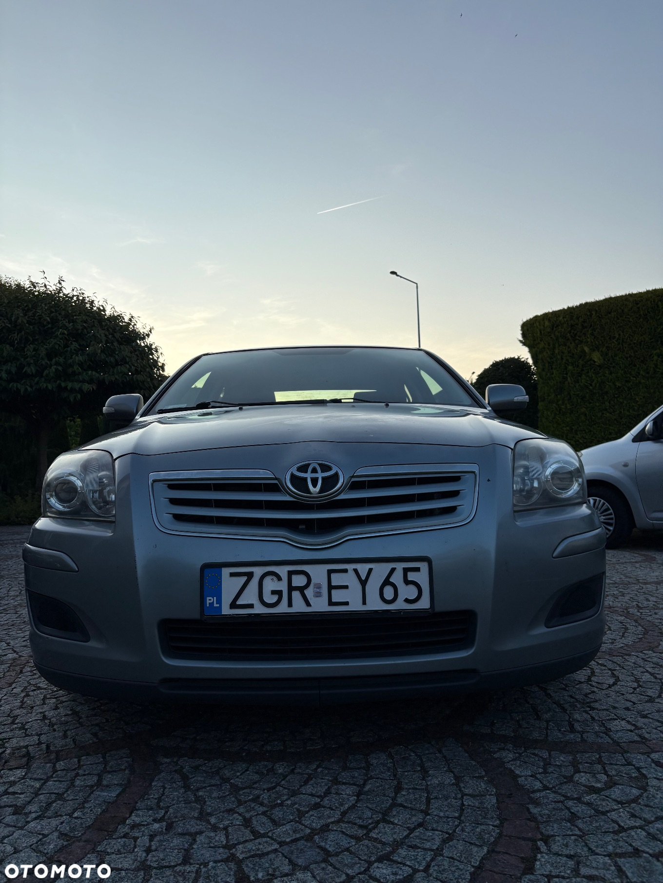 Toyota Avensis 1.8 VVT-i Luna - 5