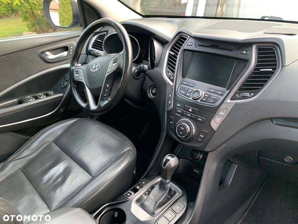 Hyundai Santa Fe 2.2 CRDi 4WD CPF Automatik Premium - 16