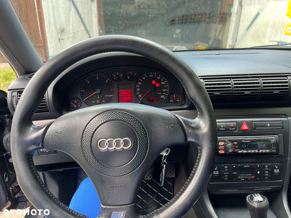Audi A4 Avant - 20