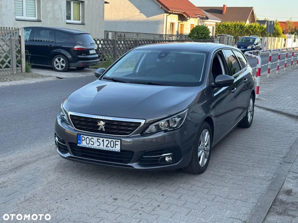 Peugeot 308 1.5 BlueHDi Active Pack S&S EAT8 - 4