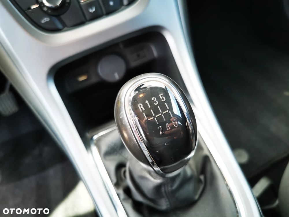 Opel Astra IV 1.6 CDTI Enjoy - 25
