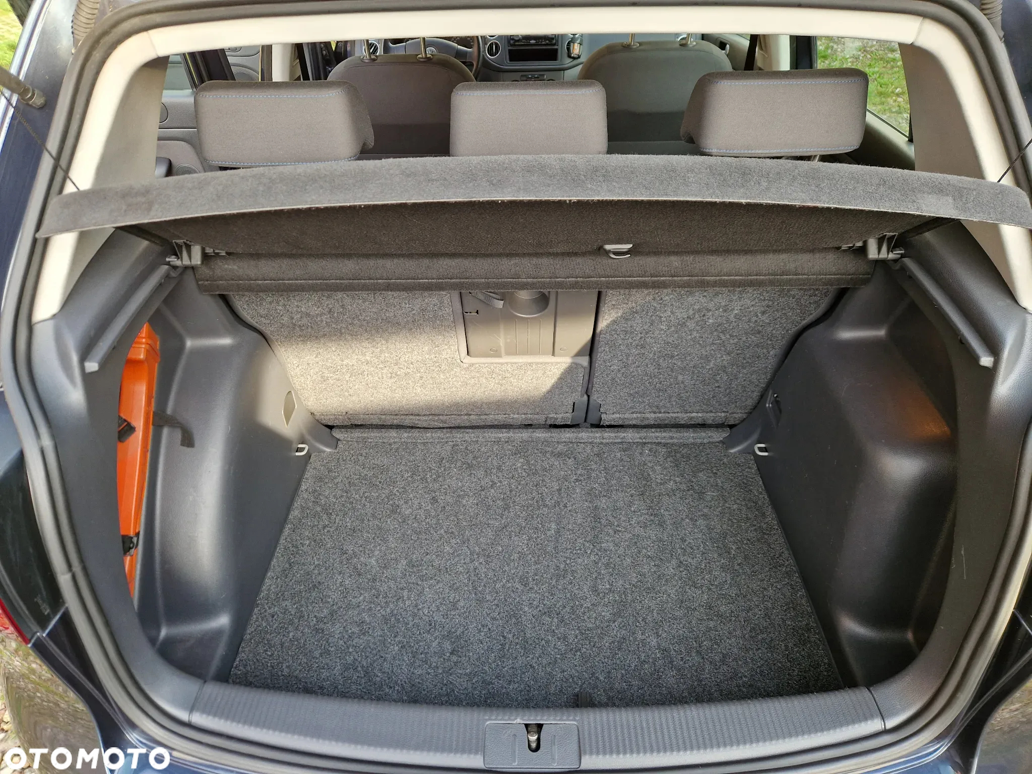 Volkswagen Golf Plus - 13