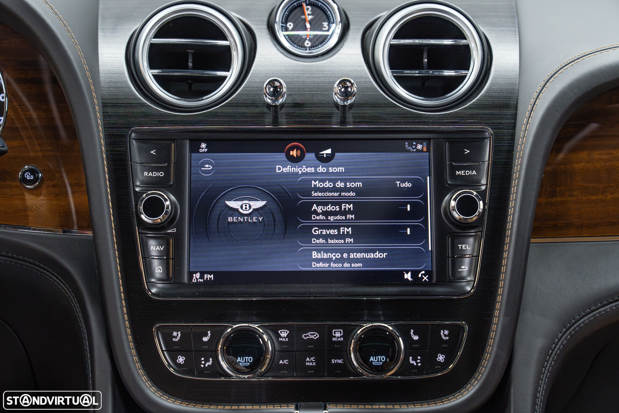 Bentley Bentayga V8 - 32