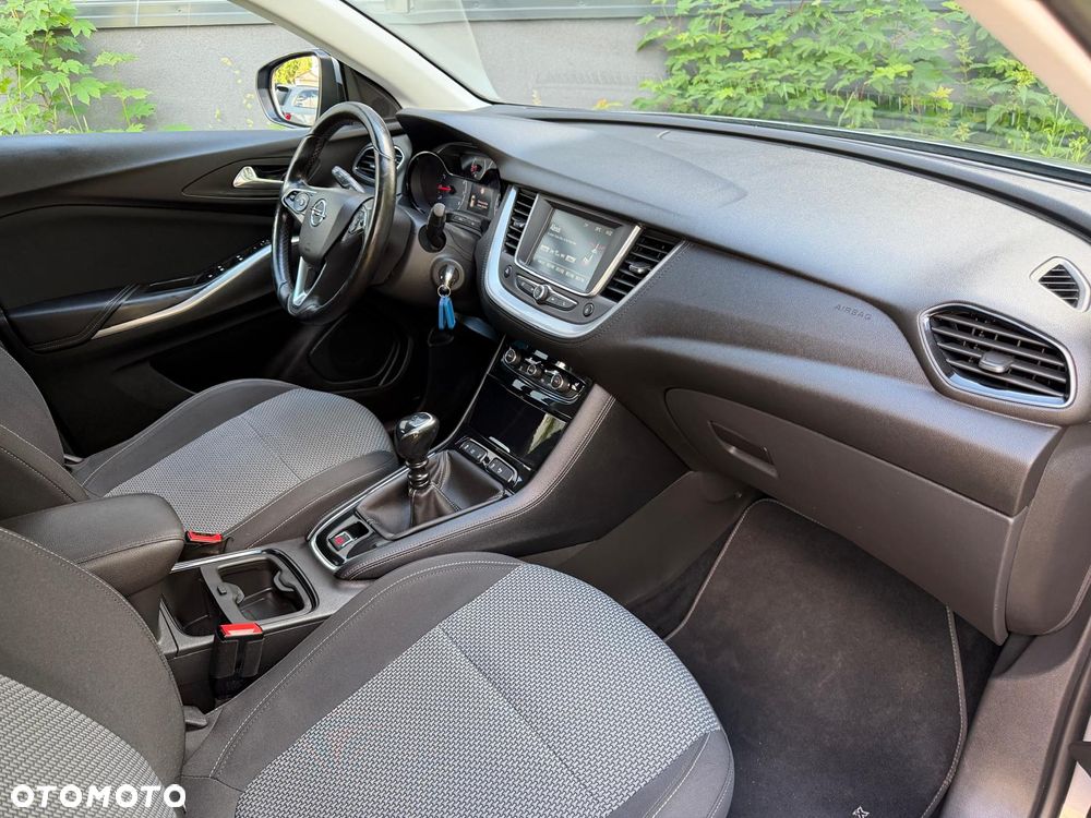 Opel Grandland X 1.2 Start/Stop Dynamic - 18